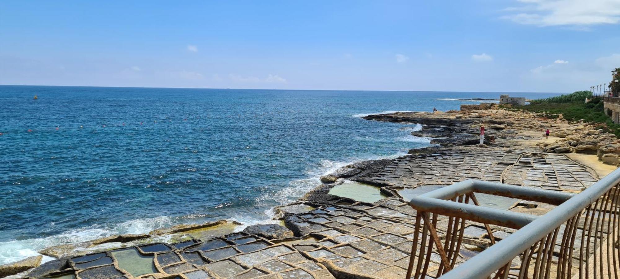 Large Apartment In Marsascala. Sleeps 6 マルサスカーラ エクステリア 写真