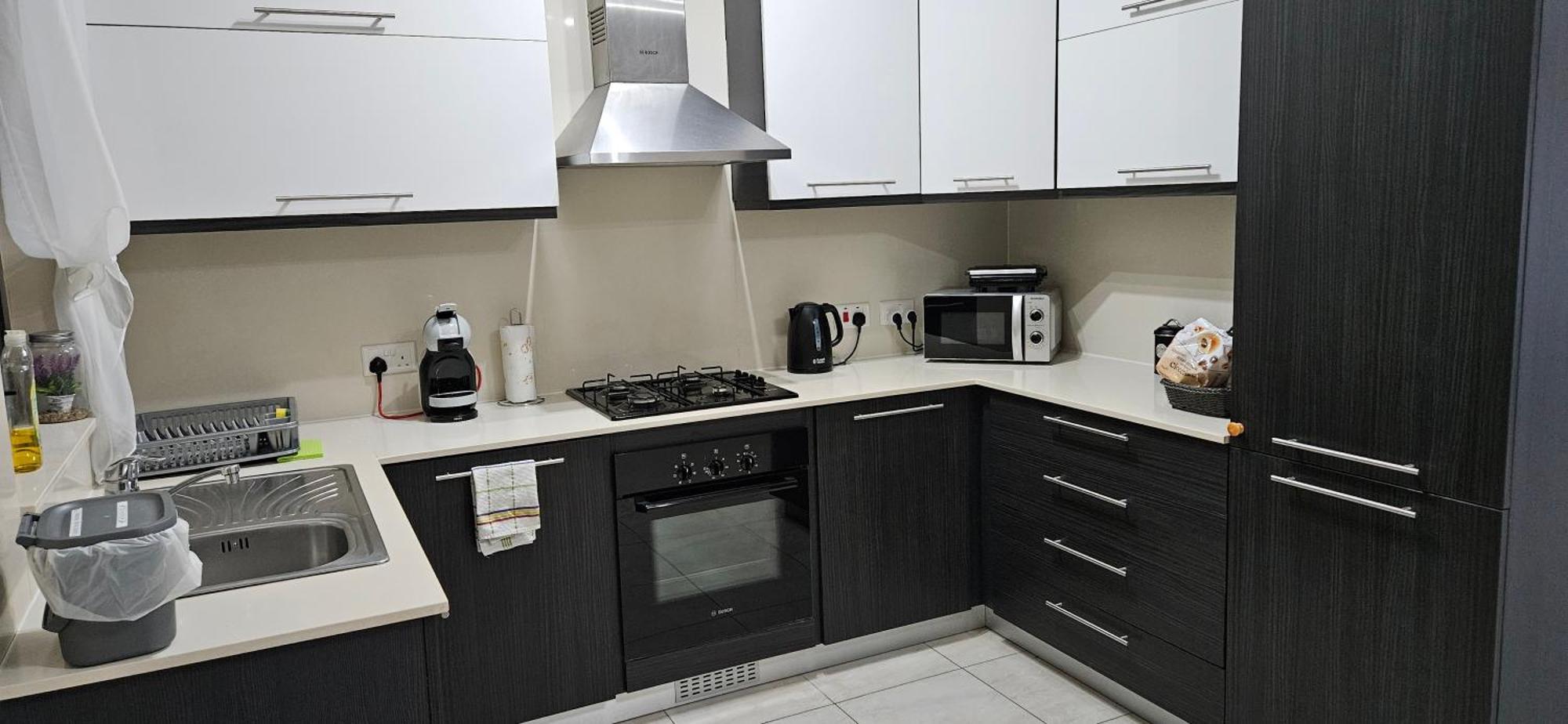 Large Apartment In Marsascala. Sleeps 6 マルサスカーラ エクステリア 写真
